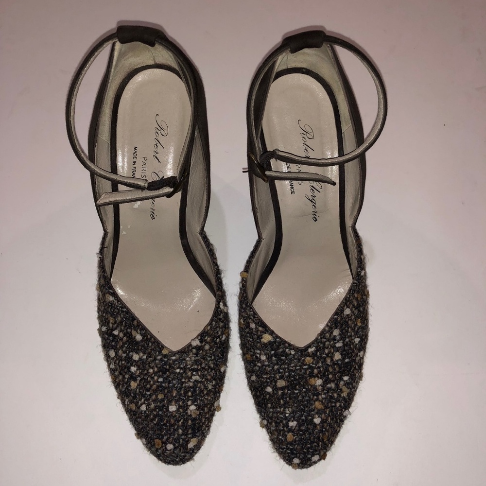 Robert Clergerie Suede & Boucle D'Orsay Pumps - Picture 2 of 5